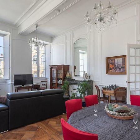 Les Suites De Philippe By Cocoonr Ренн Экстерьер фото