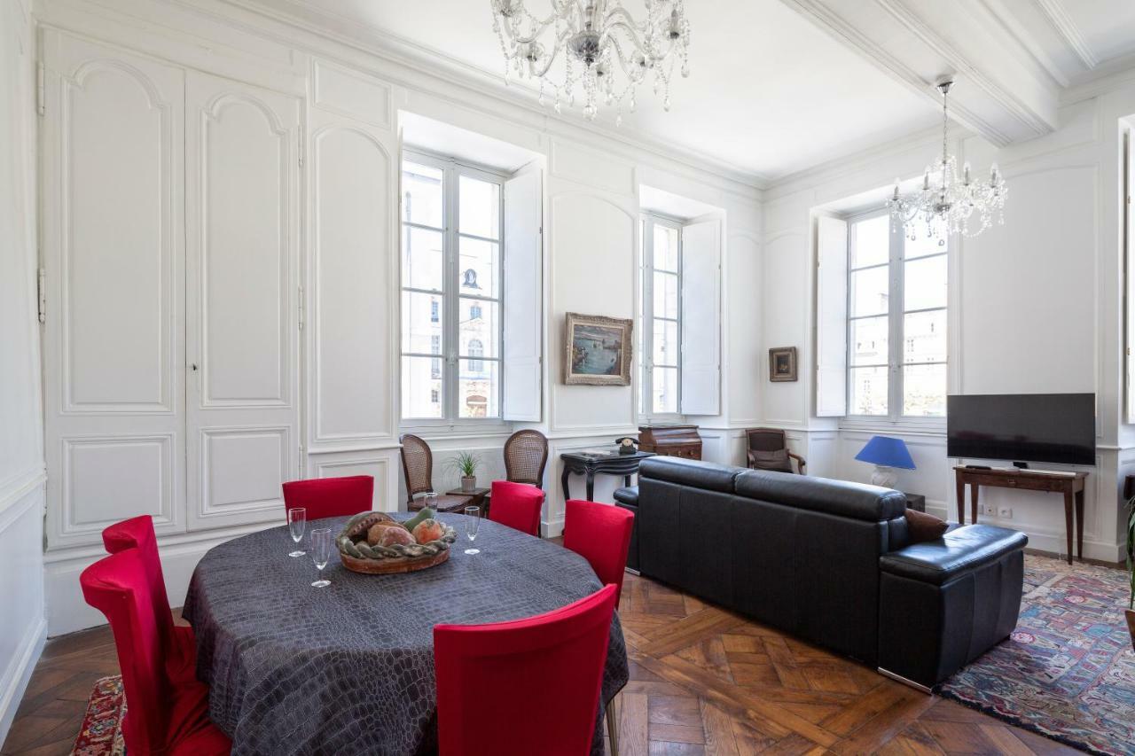 Les Suites De Philippe By Cocoonr Ренн Экстерьер фото